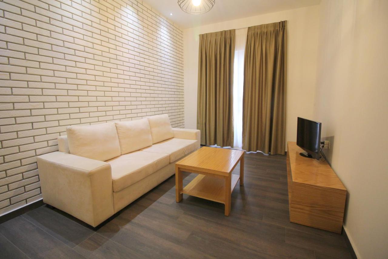 Sunrise Luxury Apartments Sarandë Esterno foto